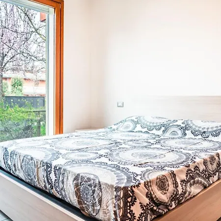 Comfortable Flat With Pool And Space شقة
